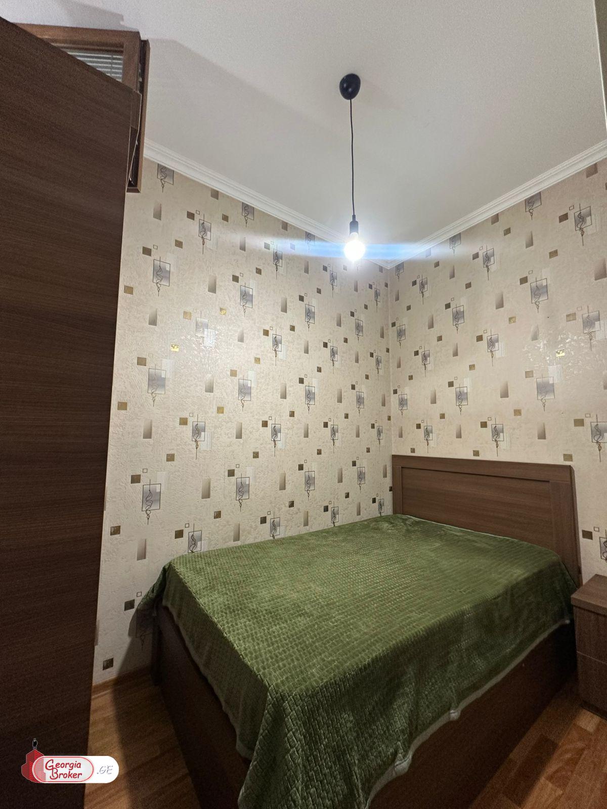 იყიდება ახალი გარემონტებული 3 ოთახიანი ბინა